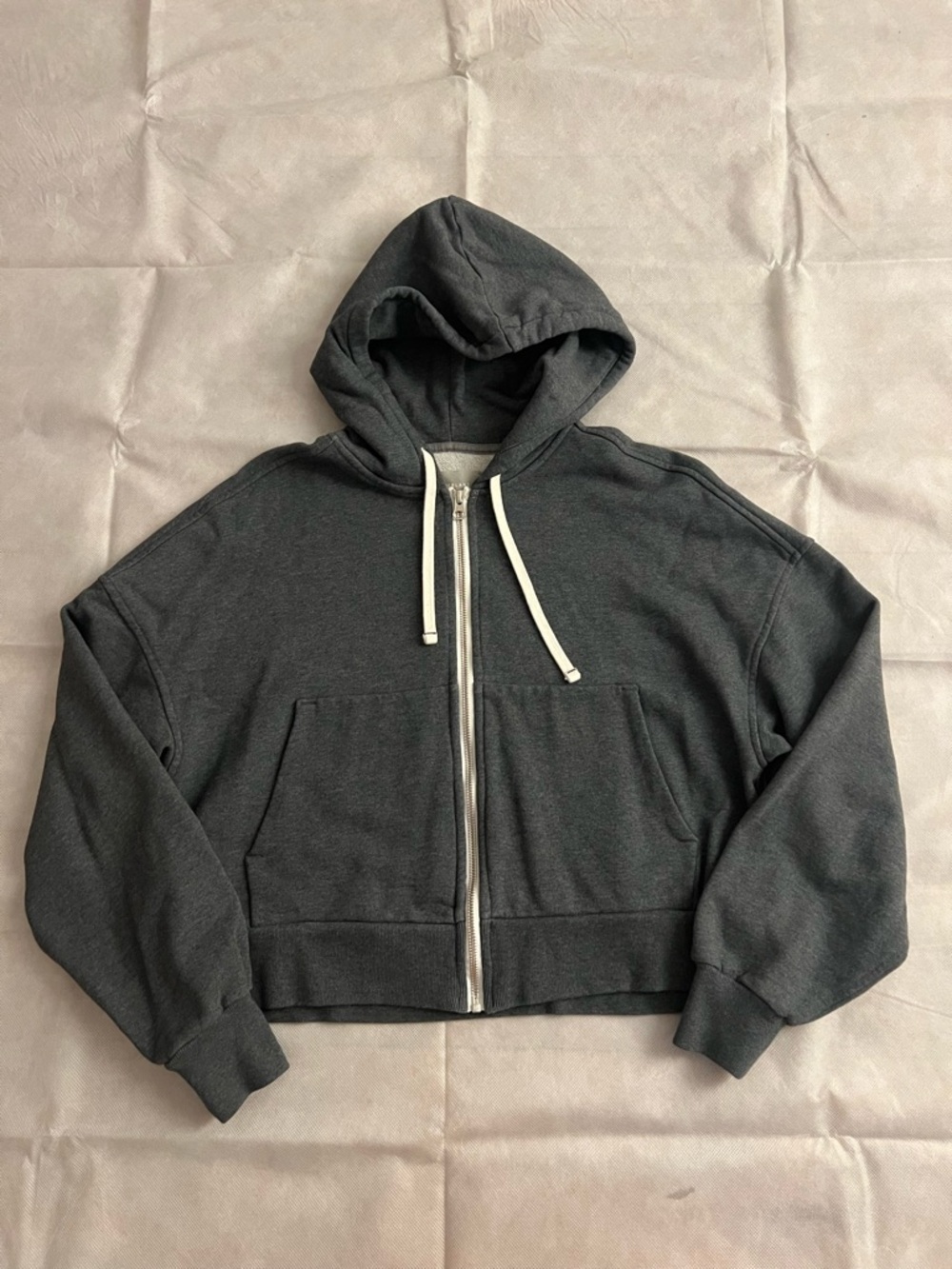Everlane Full-Zip Cropped Hoodie size small